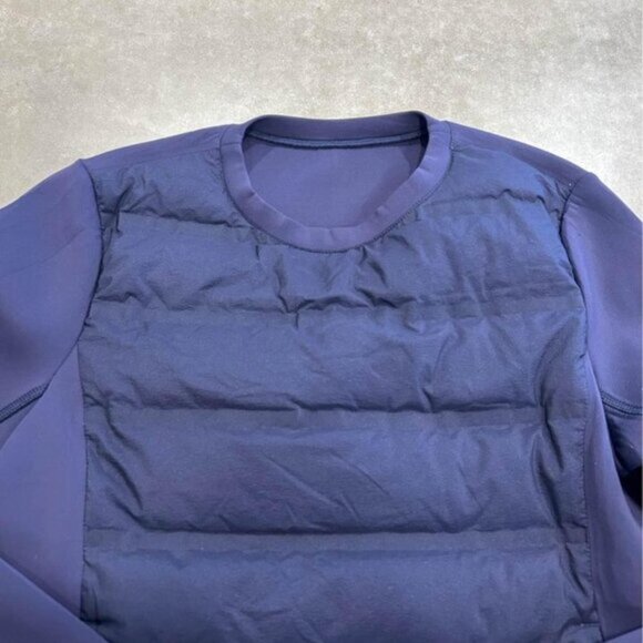 Lululemon Goose Down Puffer Sweater Navy Blue Size 4 Crew Neck - Picture 3 of 11
